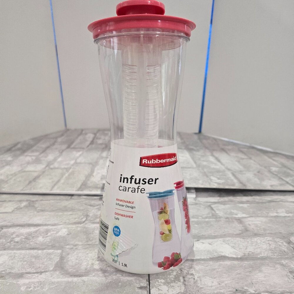 Rubbermaid 2QT 1.9L Fruit Infusion Infuser Pitcher Water Tea Spirits Carafe, NEW